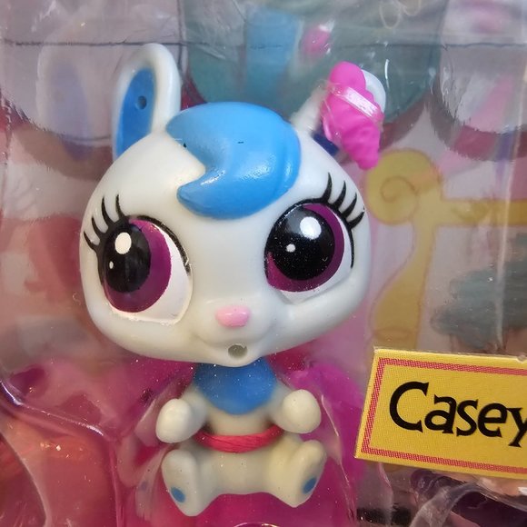 Hasbro Littlest Pet Shop Yummy In Our Tummies #3698 Pinky Beekman Bird #3699 LPS - Picture 2 of 7